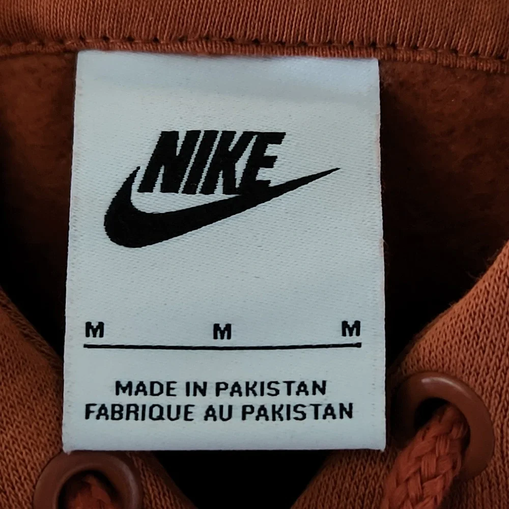 Nike Sportswear Essential Hoodie Womens Medium Burnt Sunrise‎ Oversized Fleece